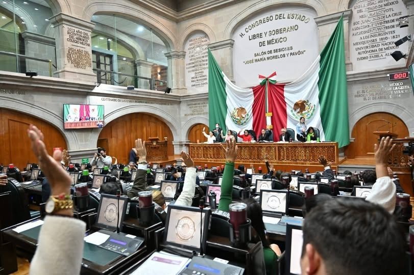 Estado de México impulsa condonación de deuda de municipios con CFE