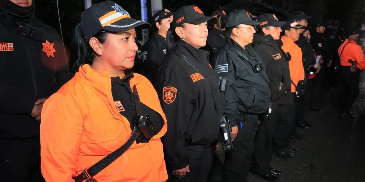 Ecatepec equipa a policía con cámaras corporales y drones para operativos