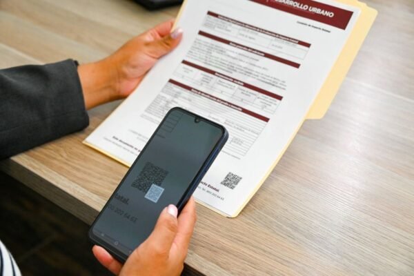Pulsar: la herramienta digital que transparenta trámites inmobiliarios en Edomex