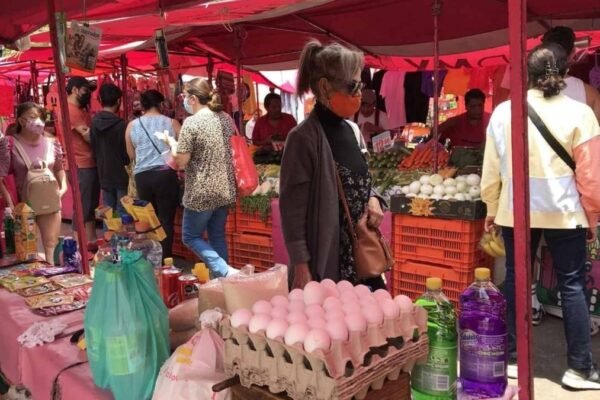 Inflación golpea a la clase trabajadora: el gasto corriente devora los salarios