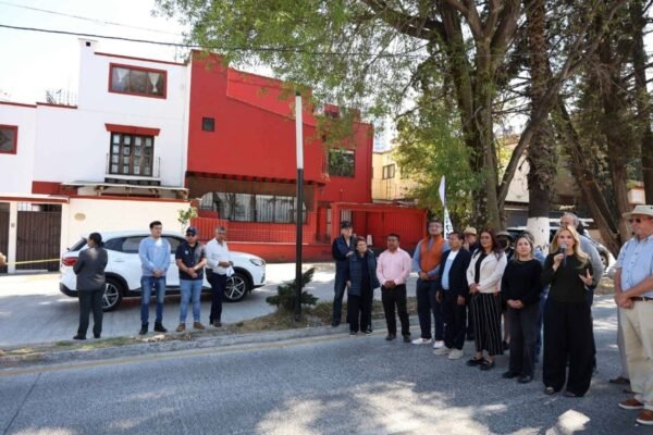 Huixquilucan entrega repavimentación de Lomas Anáhuac con inversión de 16.8 mdp