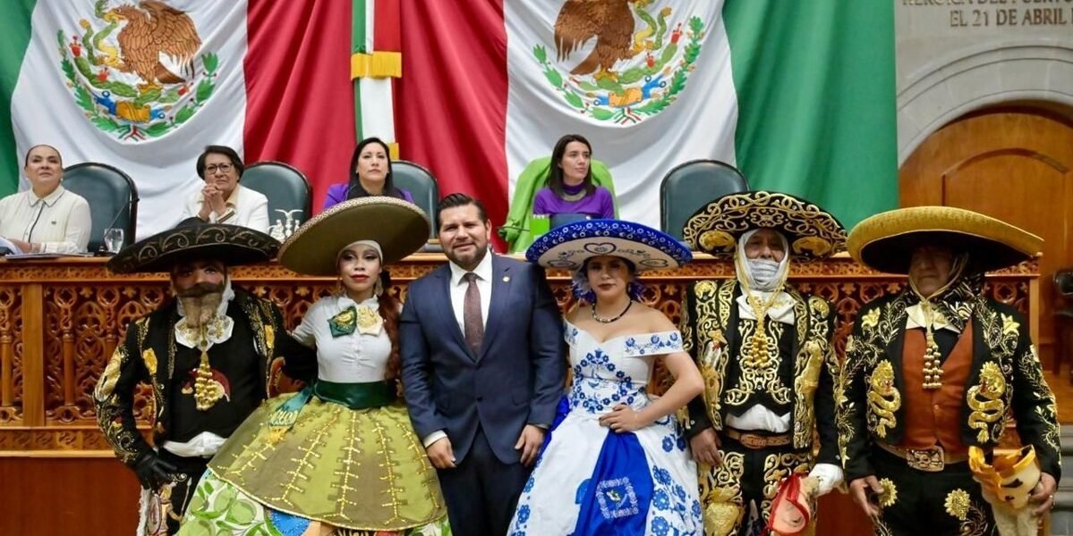 Carnaval de Chimalhuacán buscará reconocimiento oficial en el Congreso