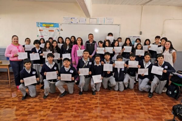 1.6 millones de estudiantes en maratones de lectura contra la discriminación