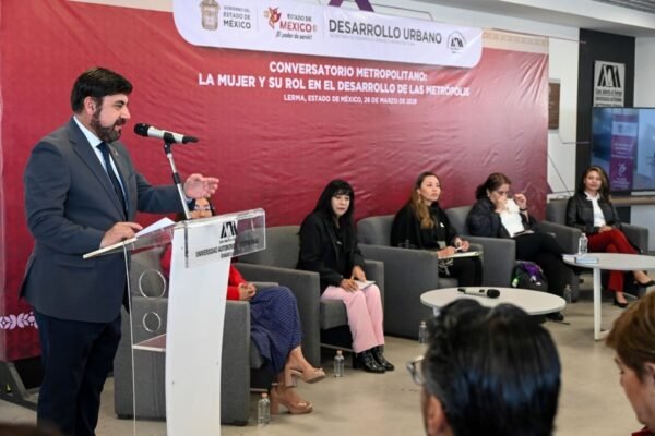 Estado de México impulsa participación de mujeres en planeación urbana
