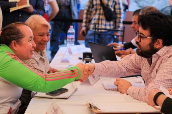 Naucalpan lleva asambleas del pueblo a colonias para atender demandas ciudadanas