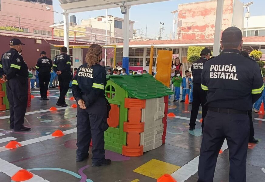 Jugando se aprende: SSEM fortalece cultura vial en escuelas del Estado