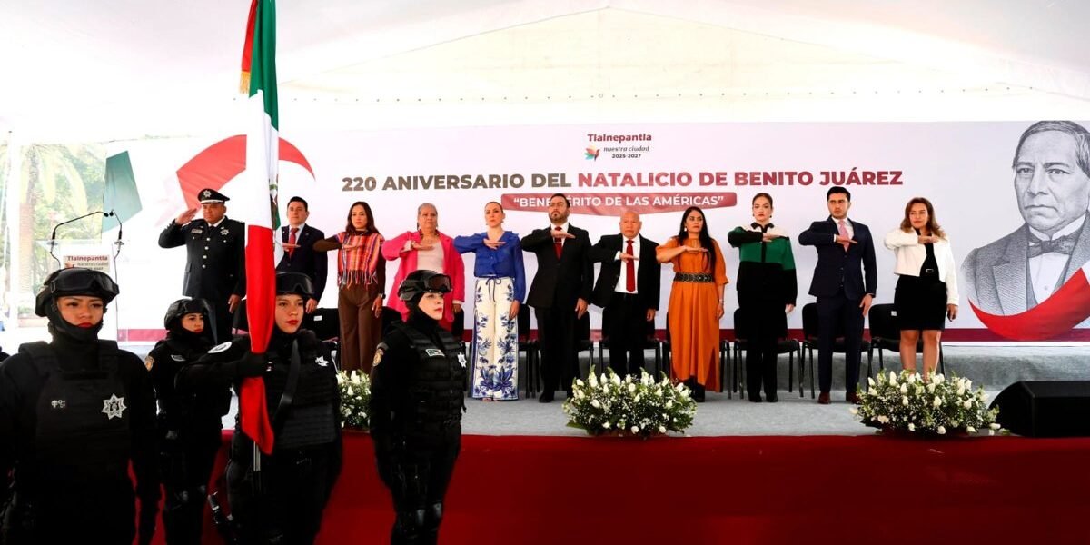 Tlalnepantla conmemora 220 años del natalicio de Benito Juárez