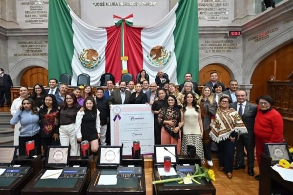 Congreso reconoce labor de mujeres periodistas y fotoperiodistas del Estado de México