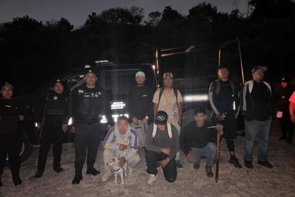 Rescatan a ocho excursionistas extraviados en la Sierra de Guadalupe