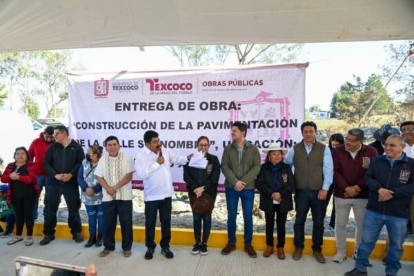 Texcoco inaugura calle pavimentada en San Dieguito Xochimanca con inversión de 1.6 millones