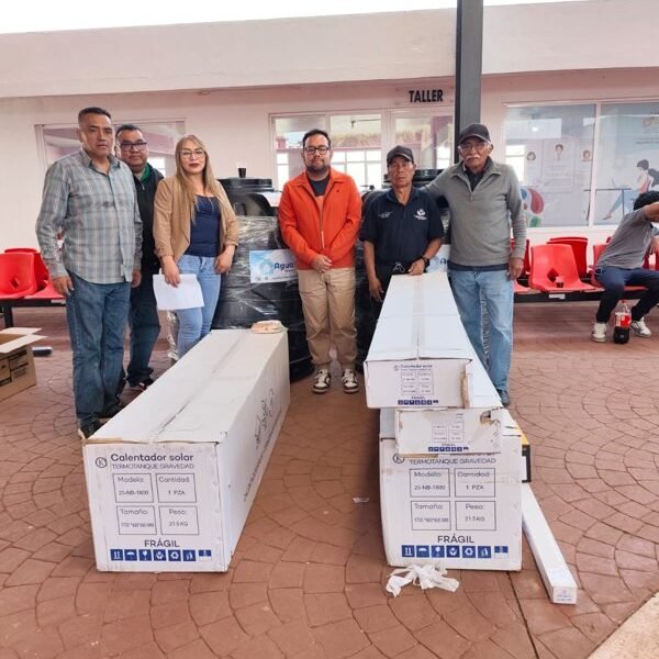 Tlalmanalco entrega más de 100 paquetes de herramientas para mejorar calidad de vida