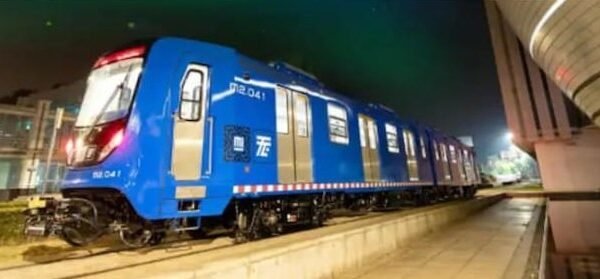 Avanza construcción del Tren Ligero Texcoco–La Paz con 12 estaciones