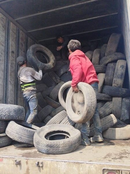 Amecameca intensifica recolección de llantas usadas para proteger el ambiente