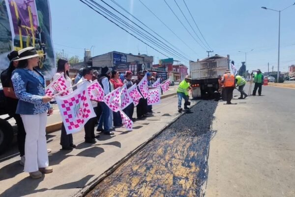 Amecameca inicia Bachetón 2026 con 900 toneladas de asfalto