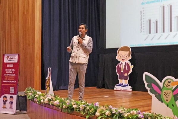 Estado de México intensifica apoyo emocional en escuelas con 11 mil docentes capacitados