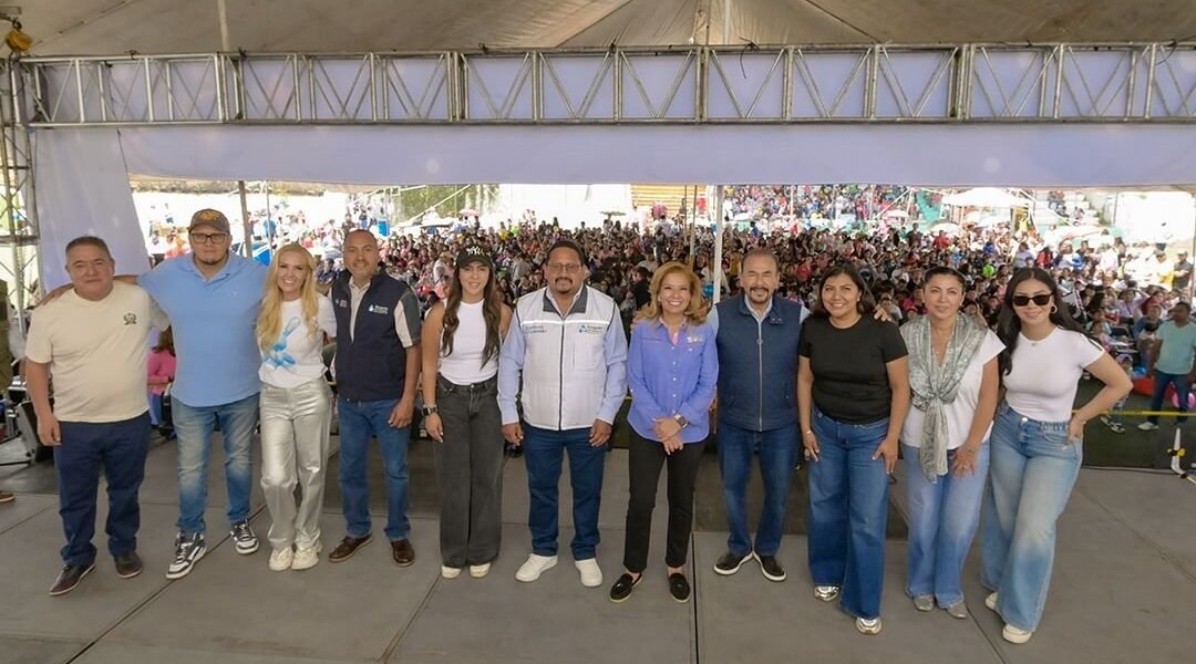 Atizapán festeja el Día del Niño con juegos, regalos y diversión familiar