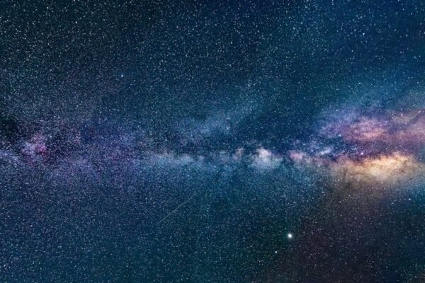 El astrofísico mexicano que descifra los secretos del cosmos