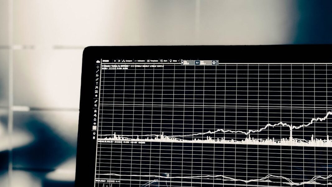 Cómo el empleo y los precios moldean tu percepción de la economía