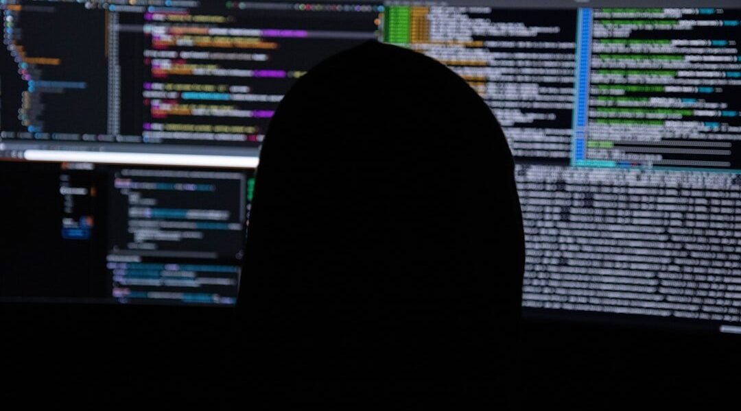 El engaño del SMS: cómo los ciberdelincuentes roban tu dinero haciéndose pasar por tu banco