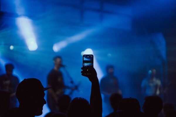 El regreso digital de Cerati: ¿innovación o nostalgia mercantilizada?
