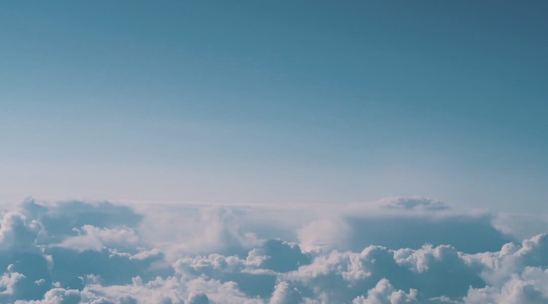 Microsoft suelta el nudo: OpenAI podrá vender su IA a cualquiera