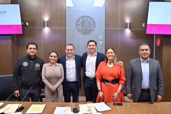 Estado de México oficializa el 20 de noviembre como Día del Floricultor