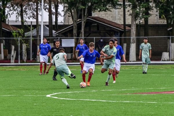 Arranca el Primer Torneo Metropolitano de Futbol en el Estado de México