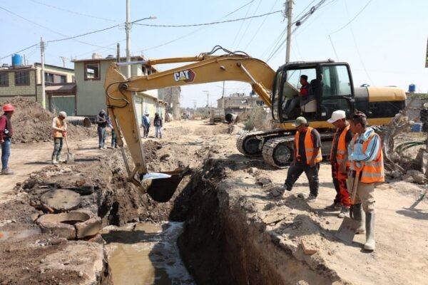 Chimalhuacán implementa plan contra inundaciones en Santa María
