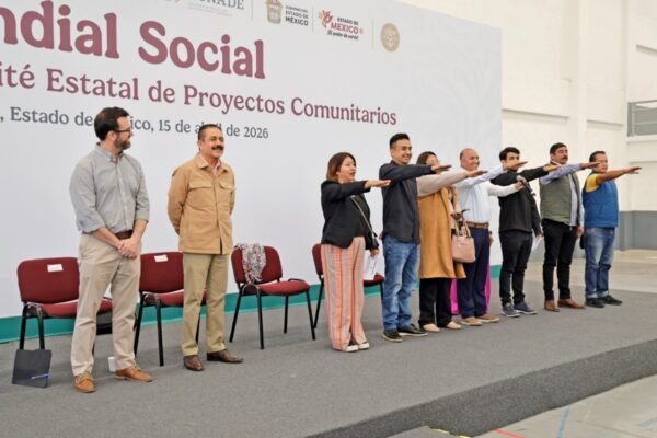 Edomex crea comité para que comunidades decidan qué obras necesitan