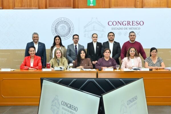 Legisladores de México impulsan reforma integral para proteger a animales
