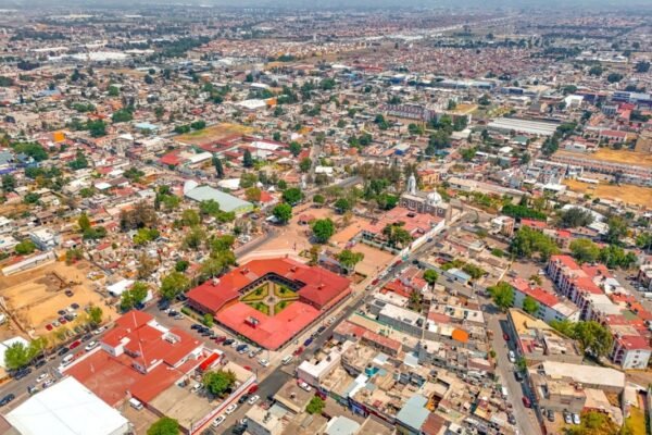 119 municipios del Estado de México cuentan con planes de desarrollo urbano ordenado