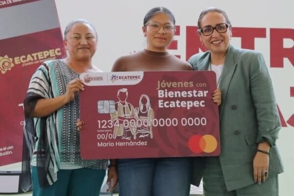 Ecatepec incrementa becas para pasajes de universitarios a 1,250 pesos