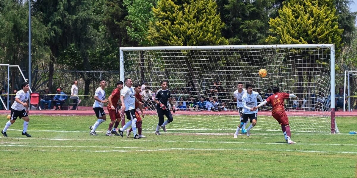 Arranca Primer Torneo Metropolitano de Futbol con 20 municipios del Edomex