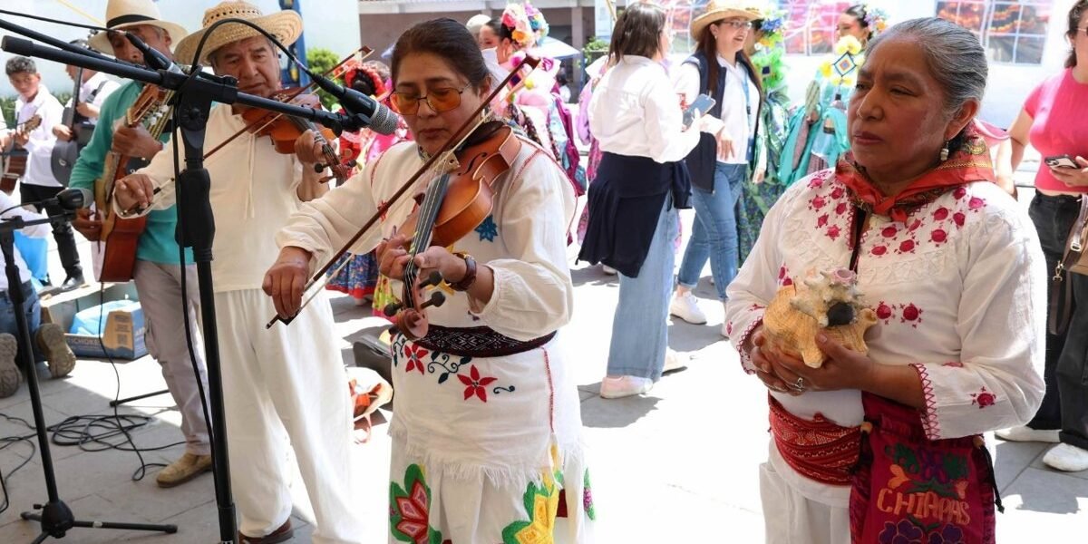Huixquilucan celebra con éxito su Segundo Carnaval Cultural 2026