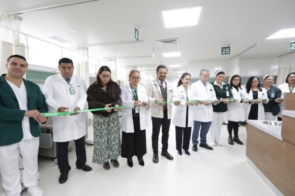 IMSS inaugura nueva sala de hemodiálisis en Azcapotzalco con 40 sillones
