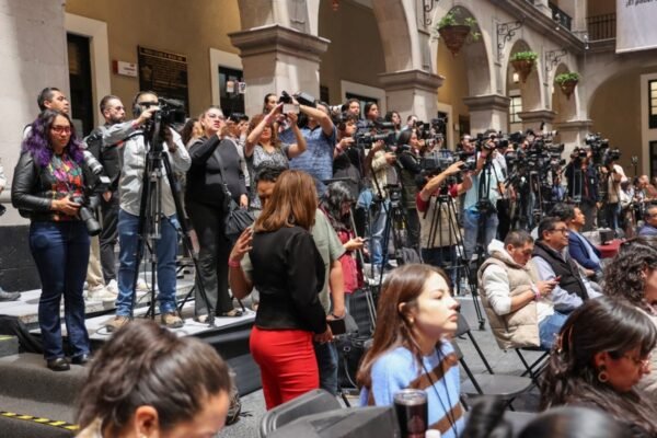 Edomex fortalece protección a periodistas y defensores de derechos