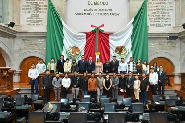 Diputada convoca a jóvenes a participar en transformación legislativa del Estado