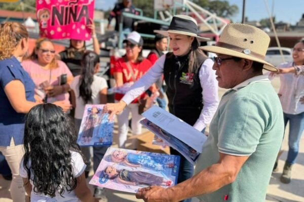 Amecameca celebra a la niñez con caravanas que recorren todo el municipio