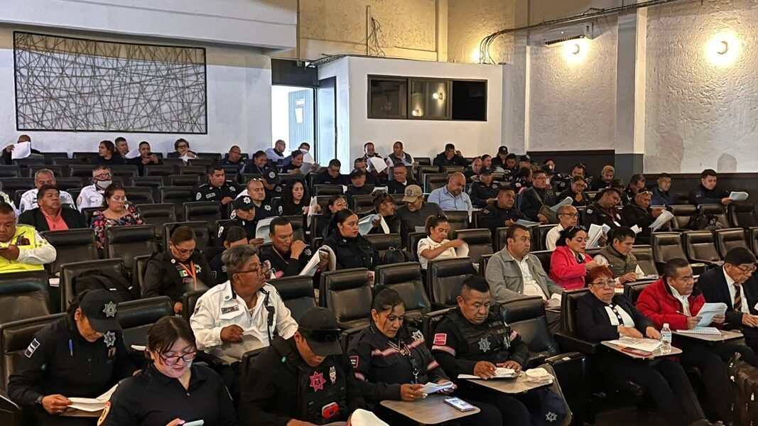 Naucalpan fortalece profesionalización policial con capacitación regional