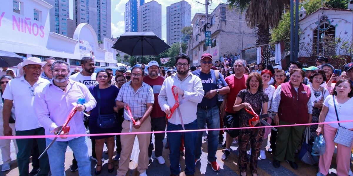 Naucalpan rehabilita calle Molinos de Viento con inversión de 21.6 millones