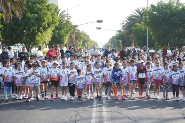Nezahualcóyotl convoca a niños a la Carrera Infantil "Pequeños Poetas"