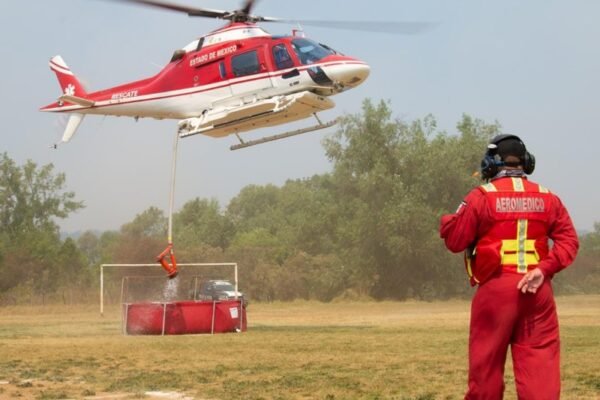 Grupo Relámpagos refuerza combate aéreo contra incendios forestales