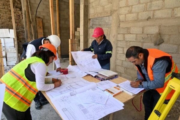 Estado de México amplía opciones de capacitación para certificar responsables de obra