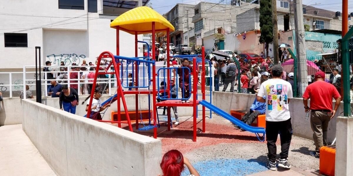Tlalnepantla rehabilita multideportivo Exploradores con inversión de 1.5 millones