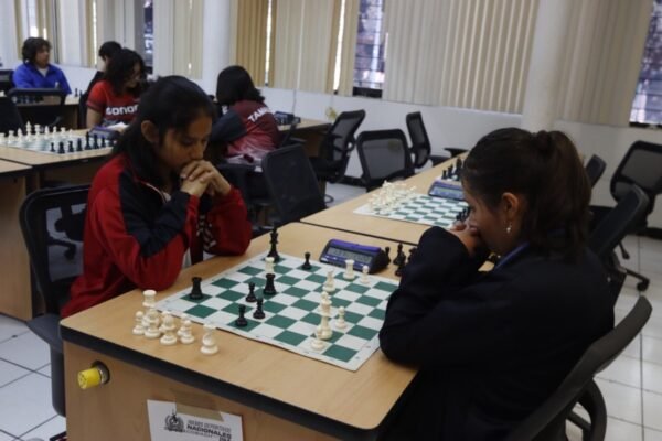 Hannah Sinai Cruz representa al Estado de México en Juegos Nacionales de Ajedrez