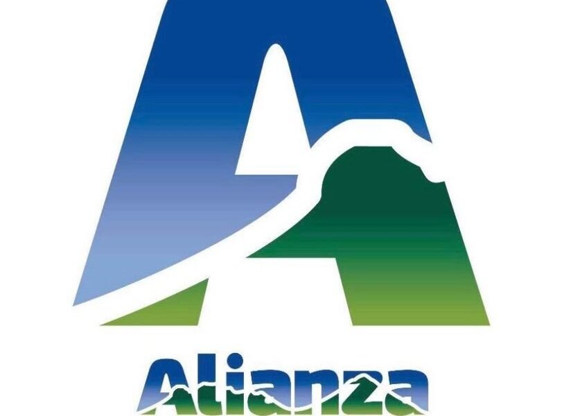 Alianza Volcanes busca colocar seguridad y desarrollo en la agenda regional