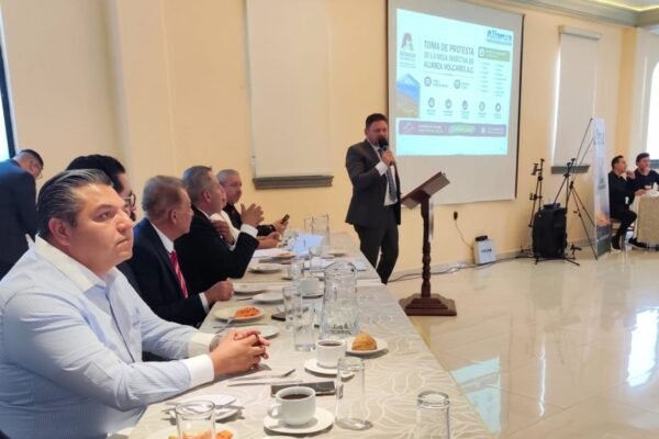 Alianza Volcanes presenta plan de 8 ejes para transformar la región