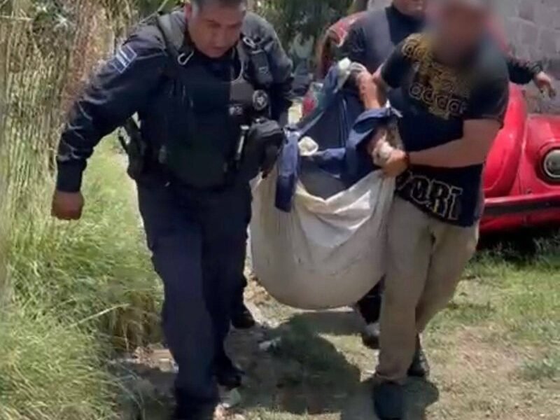 Policías de Ecatepec atienden parto de emergencia y salvan a madre e hija