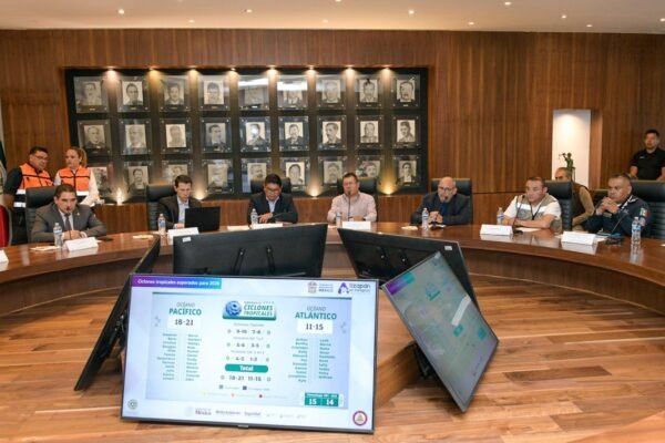 Atizapán en alerta máxima: refuerza protección civil para temporada de huracanes