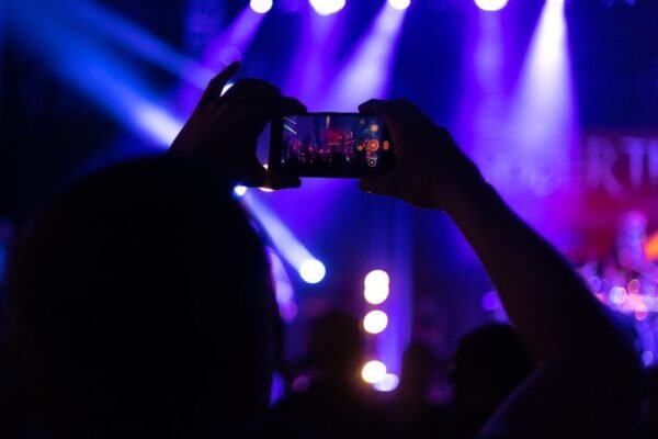 Tecate Emblema 2026: cuando la música vuelve a latir en el corazón de la ciudad